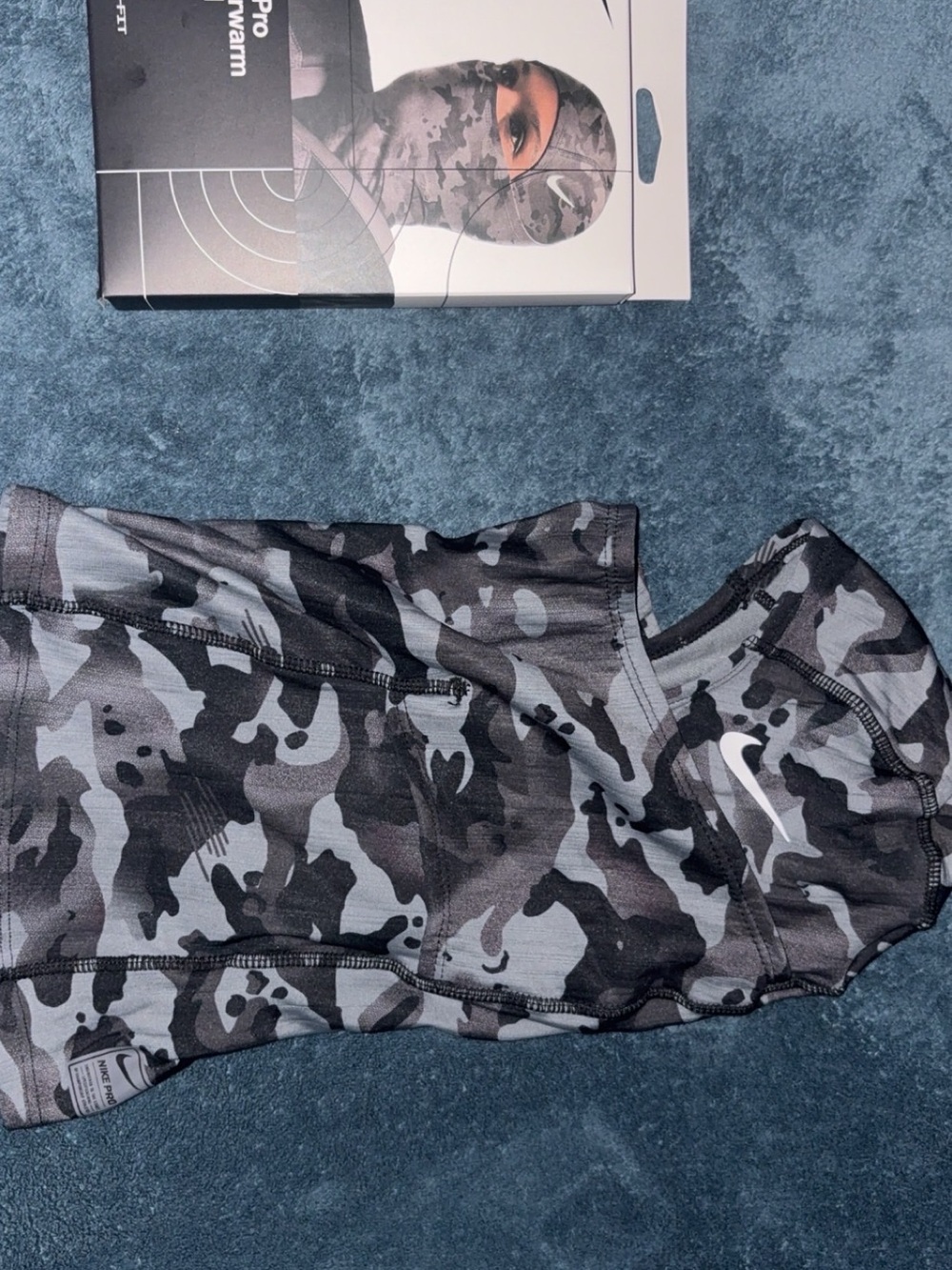 Nike HyperVarm Camo Balaclava Hood - Gray & Black